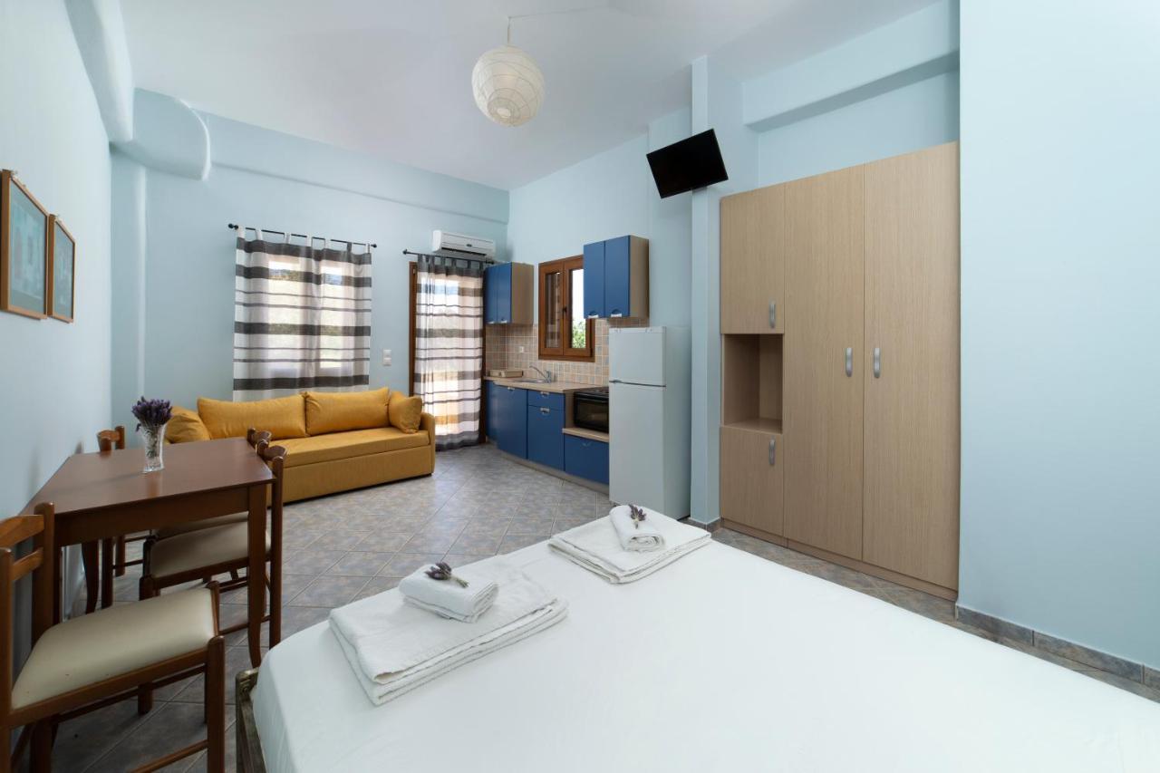 Spertos Apartments Ormos  Buitenkant foto
